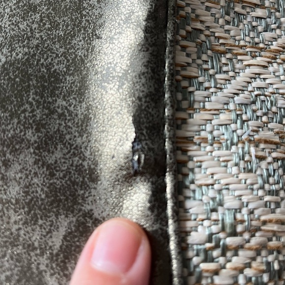 Toiletries bag by Sabon - Picture 3 of 10